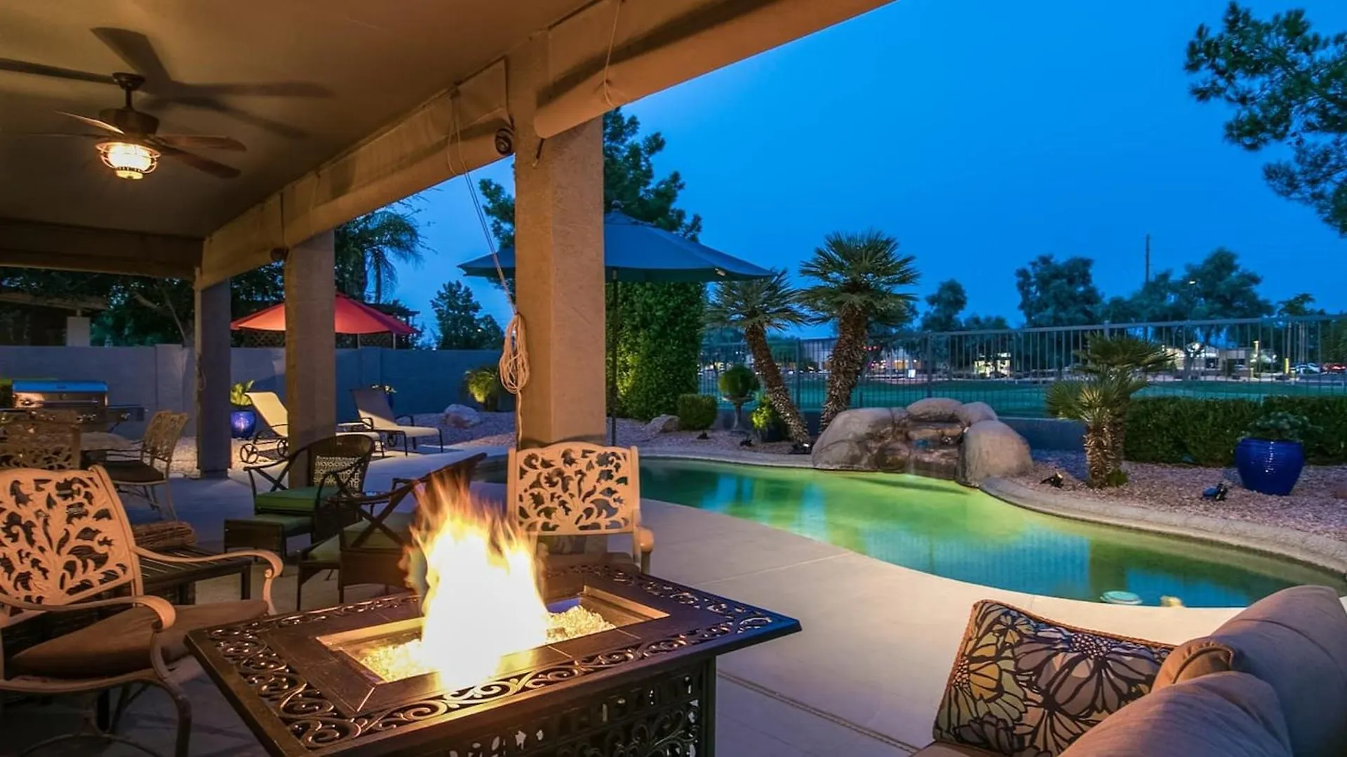 Spectacular Golf Course Home With Pool And Views Gilbert